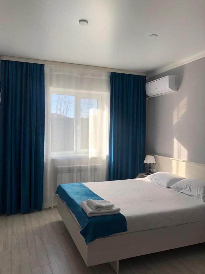 Hanym Hotel Atyrau Exterior photo